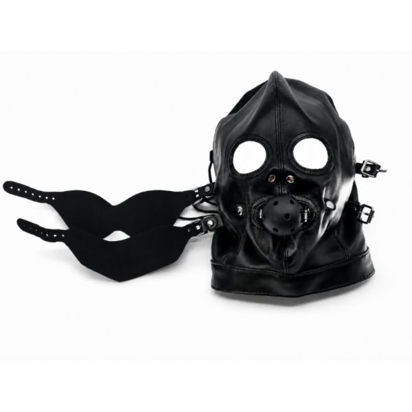 Black SM helmet