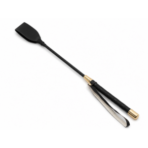 Black whip without tassels